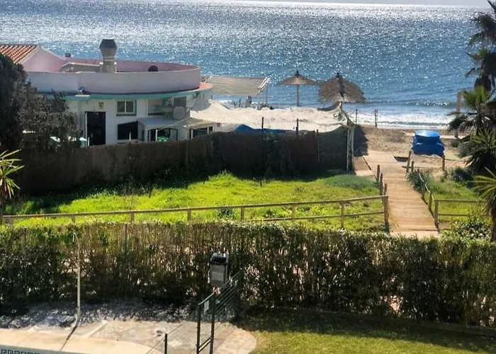 Romana Playa - Beachfront - Elviria - Апартаменты *