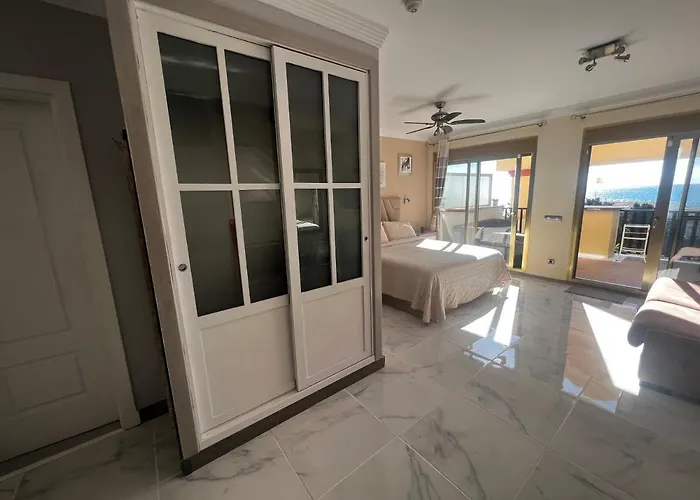 Romana Playa - Beachfront - Elviria - *